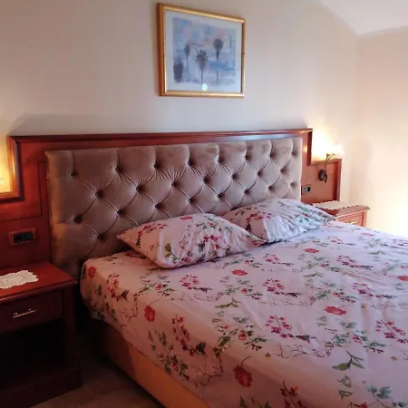 Aparthotel Luna Tsuki Six *