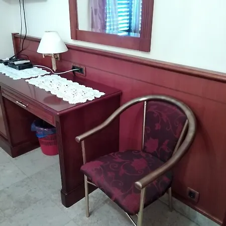 Luna Tsuki Six Rovinj